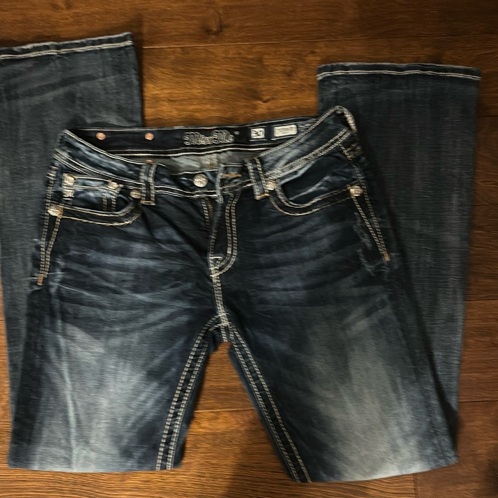 Gorgeous Miss Me Jeansns—Boot cut flare